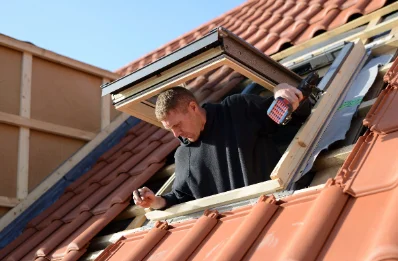 Pose de fenêtres de toit Velux à Linexert